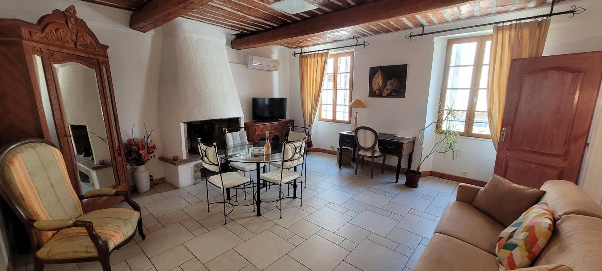 Résidence Hôtelière La Sarrazine La Garde-Freinet Esterno foto
