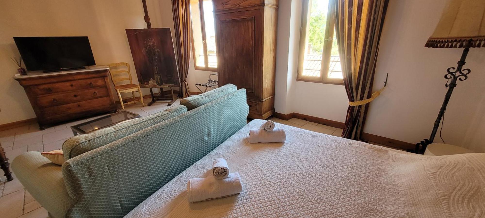 Résidence Hôtelière La Sarrazine La Garde-Freinet Esterno foto
